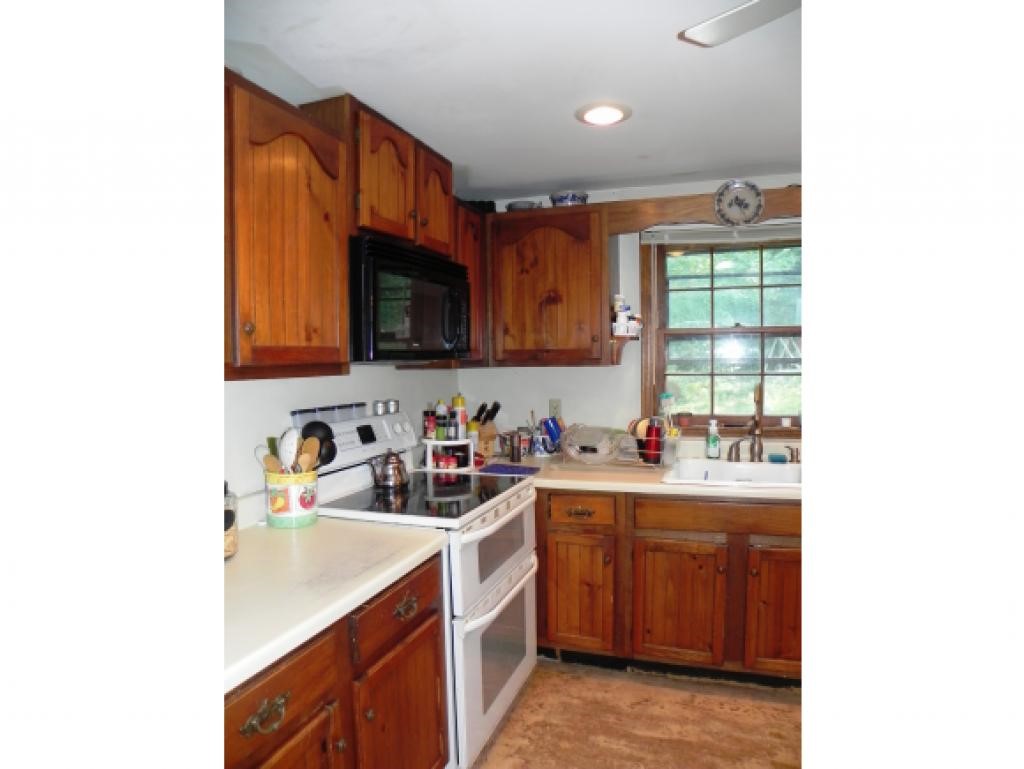 18 Scribner Road Raymond, NH 03077 - Photo 10 of 24