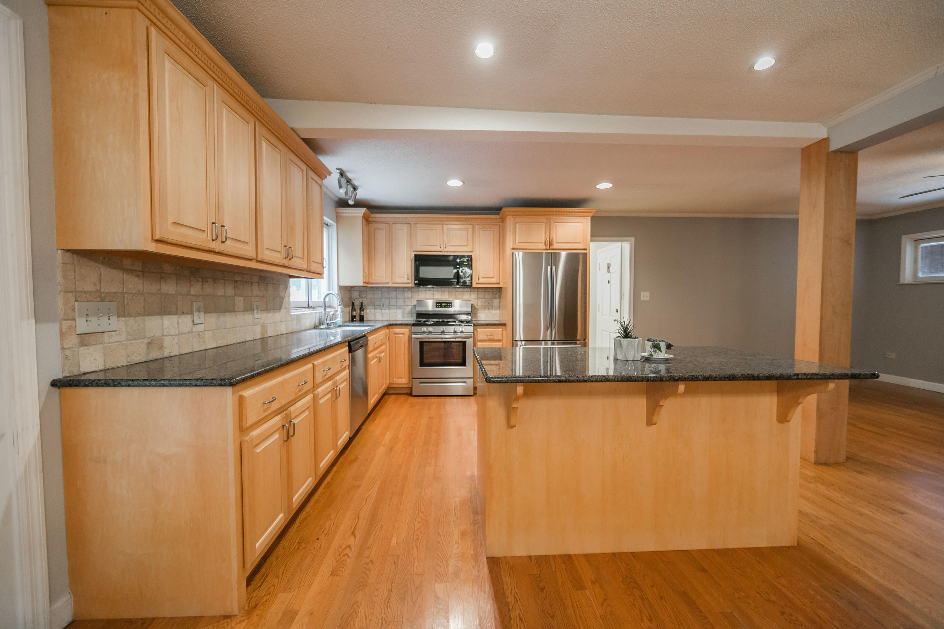 129 Chestnut Hill Road Harriman, TN 37748 - Photo 5 of 38 Kim Kitchen 1