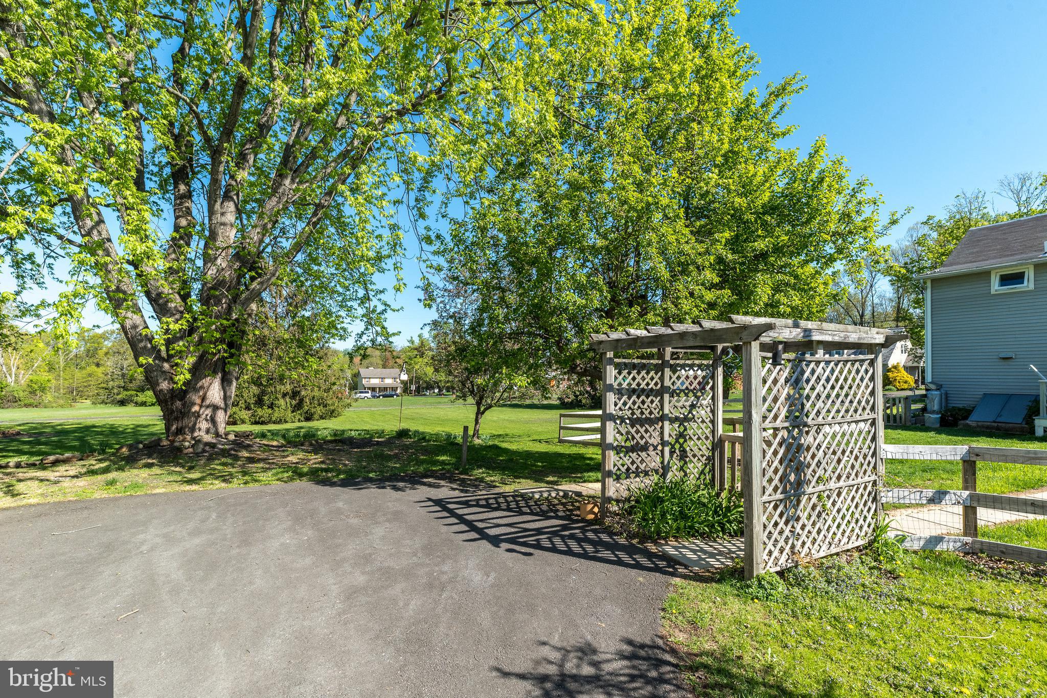 1664 Chestnut Ridge Road Upper Black Eddy, PA 18972 - Photo 32 of 45