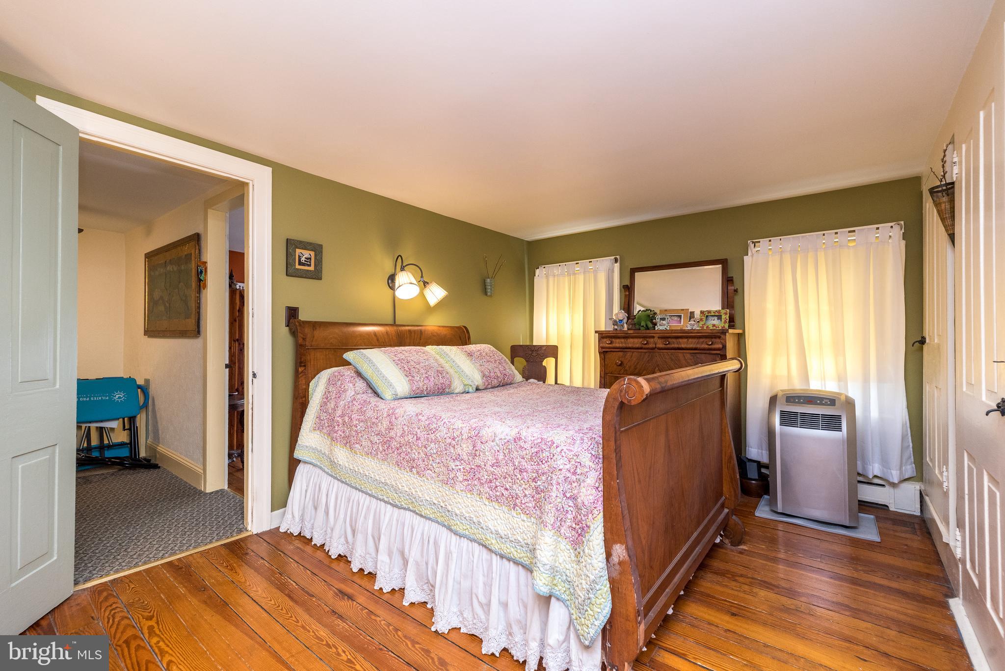 1664 Chestnut Ridge Road Upper Black Eddy, PA 18972 - Photo 5 of 45