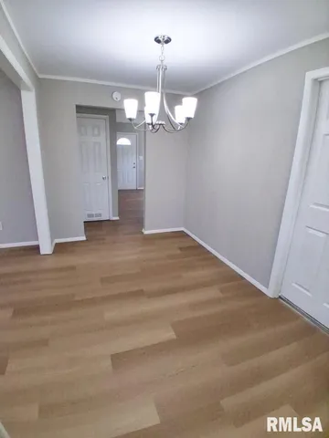 $109,900 | 2022 West Richwoods Boulevard, Peoria, IL 61604