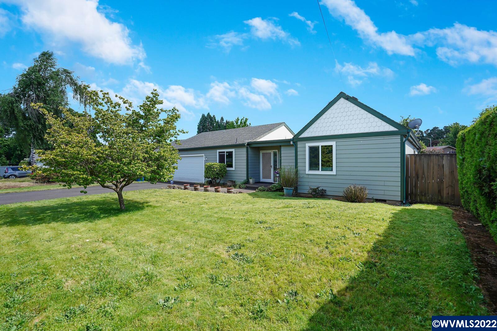 256 Hrubetz Road Southeast Salem, OR 97302 - Photo 2 of 27