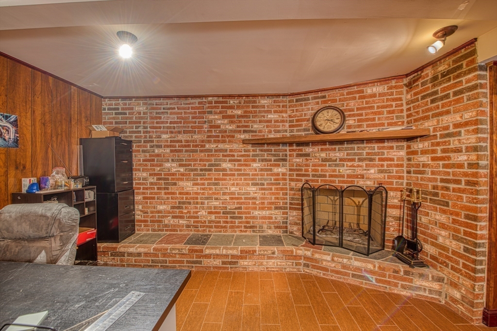 331 Mountain Street Sharon, MA 02067 - Photo 21 of 33