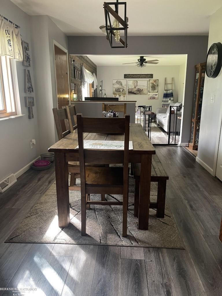 52 Crescent Road Waterford, MI 48327 - Photo 8 of 33 Gallery Image 8