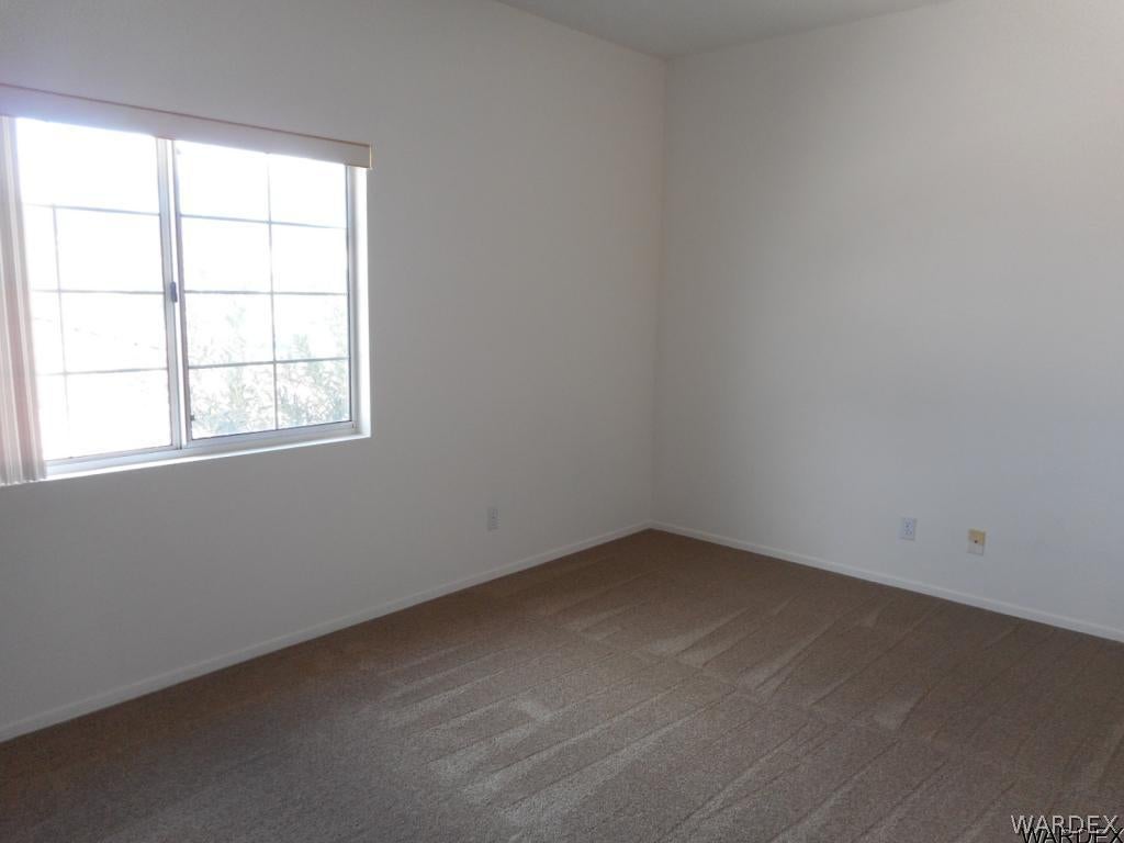 853 Warren Road Bullhead City, AZ 86429 - Photo 9 of 30 Gallery Image 9