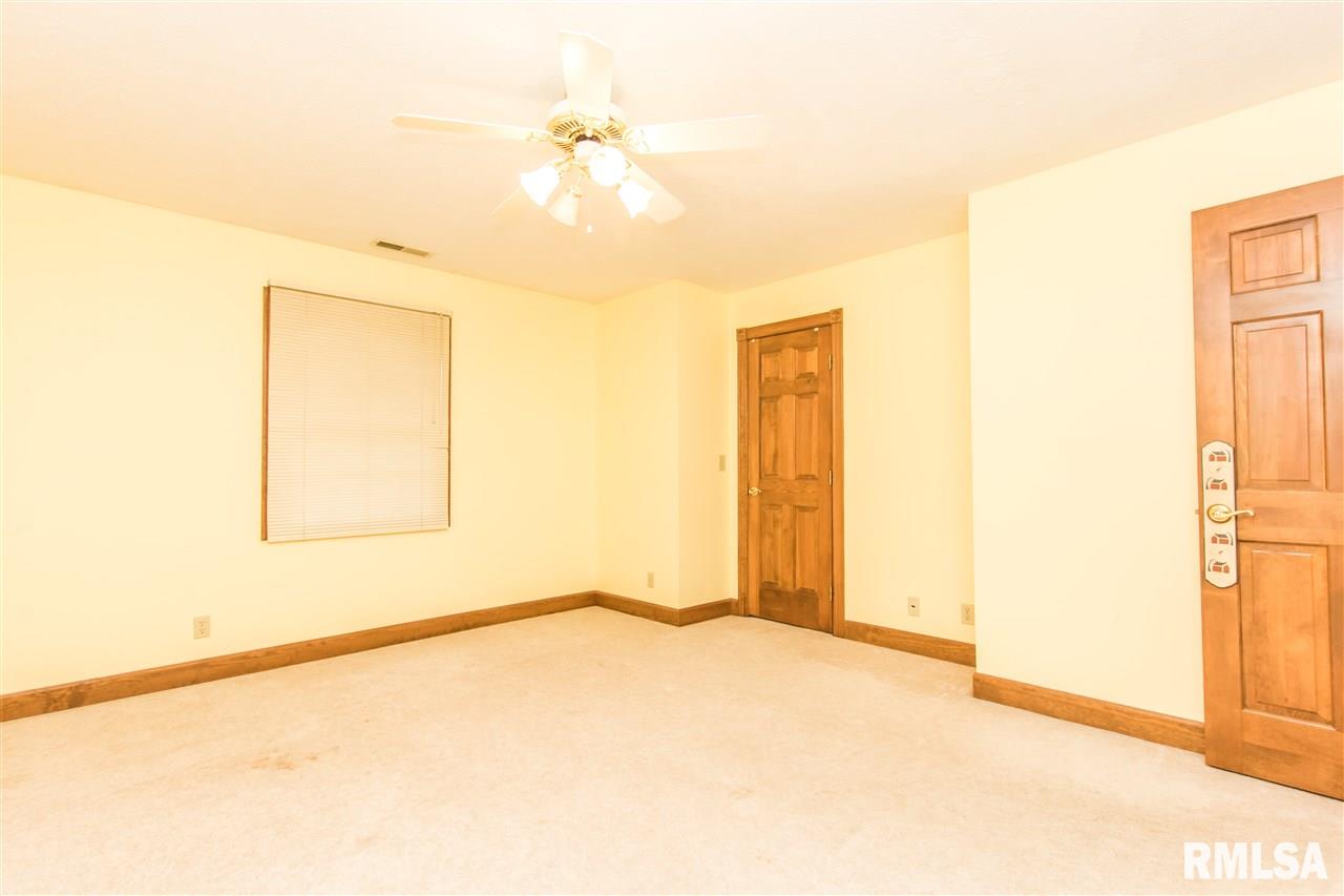 16719 West Martin Road Brimfield, IL 61517 - Photo 26 of 36 Gallery Image 26