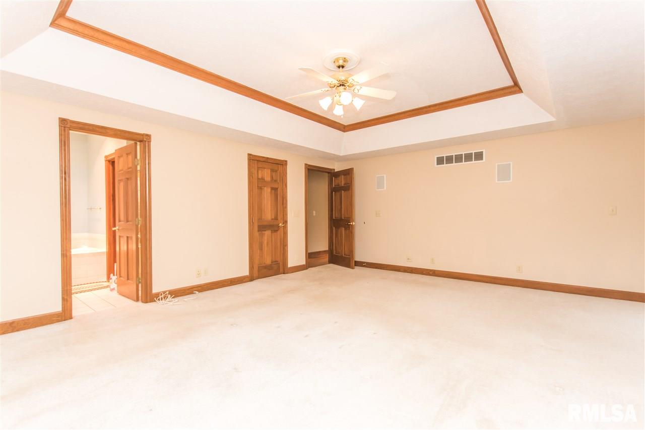 16719 West Martin Road Brimfield, IL 61517 - Photo 9 of 36 Gallery Image 9