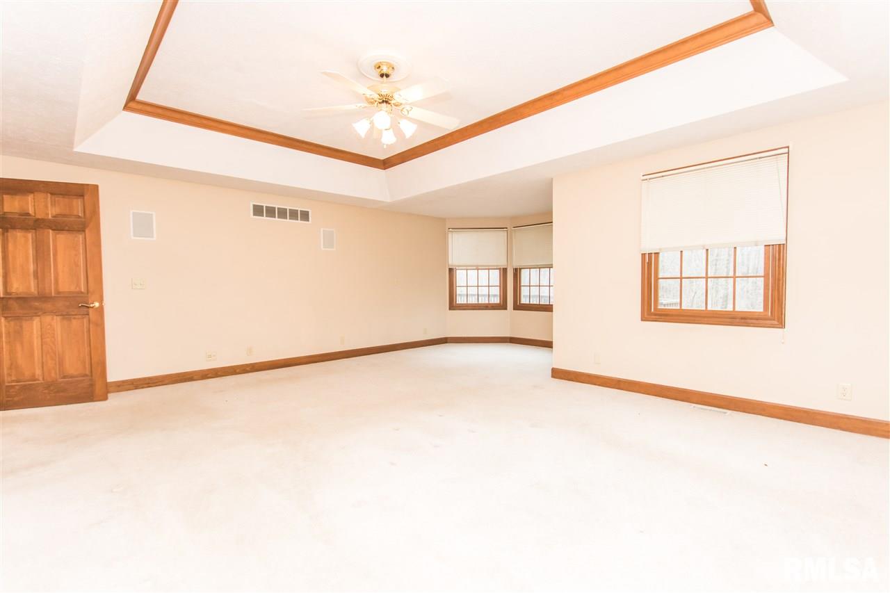 16719 West Martin Road Brimfield, IL 61517 - Photo 10 of 36 Gallery Image 10