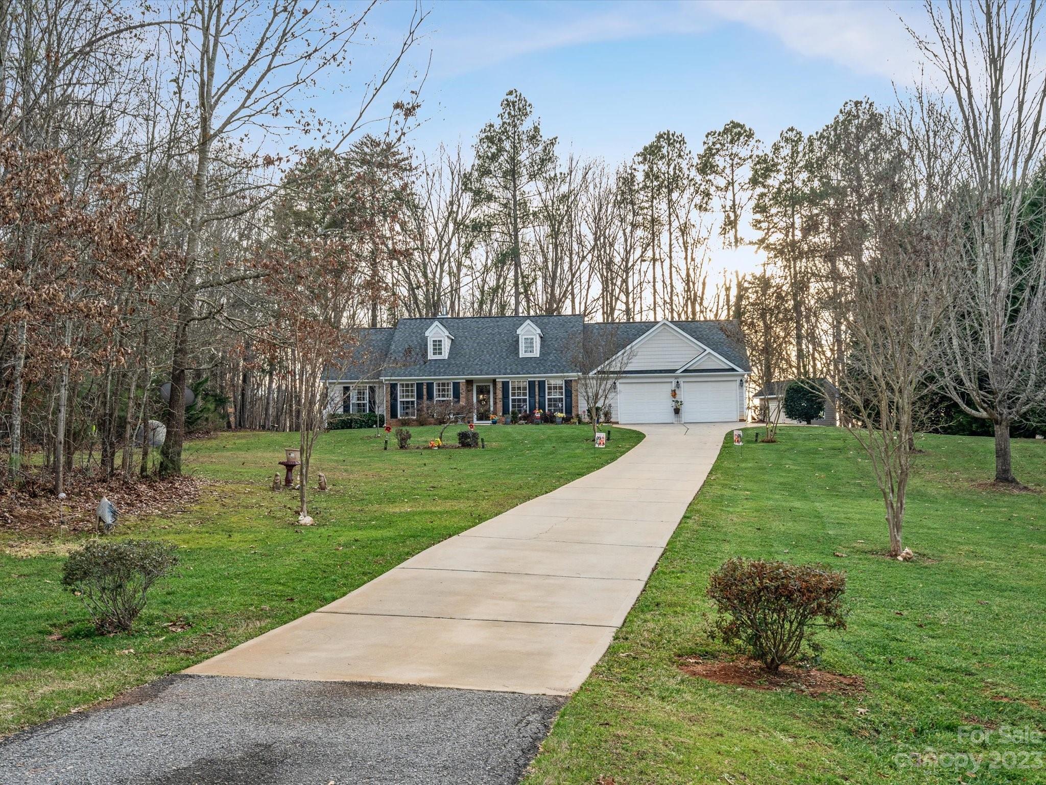 2671 Gradys Ground Road McConnells, SC 29726 - Photo 3 of 48 Gallery Image 3