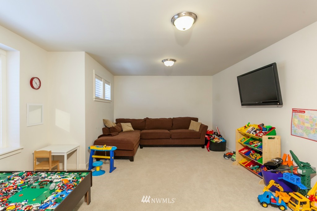 4318 229th Place Southeast Bothell, WA 98021 - Photo 12 of 18