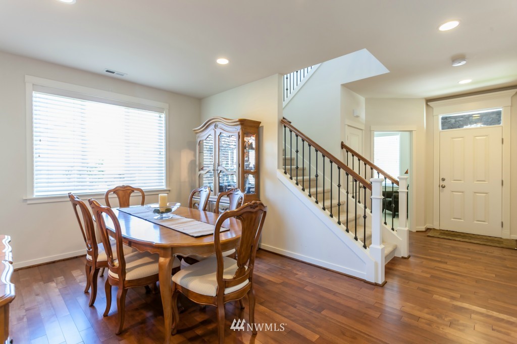 4318 229th Place Southeast Bothell, WA 98021 - Photo 4 of 18