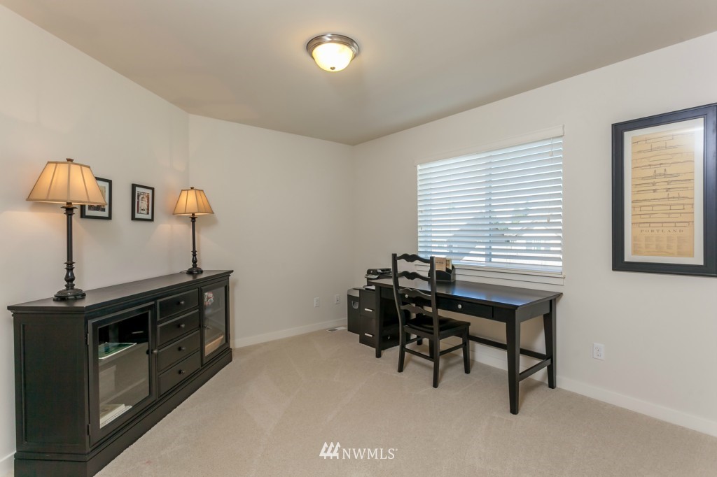 4318 229th Place Southeast Bothell, WA 98021 - Photo 10 of 18