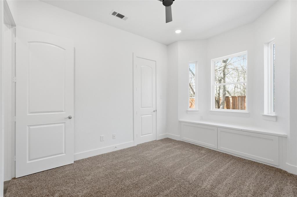 1110 Norris Street Commerce, TX 75428 - Photo 13 of 40 a view of an empty room with a window