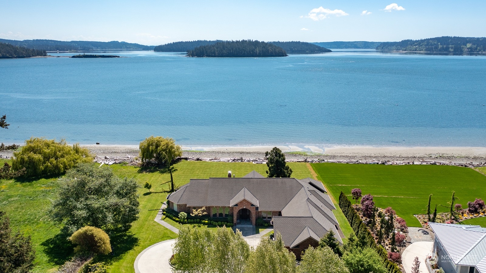 14899 Gibralter Road Anacortes, WA 98221 - Photo 2 of 40 Gallery Image 2
