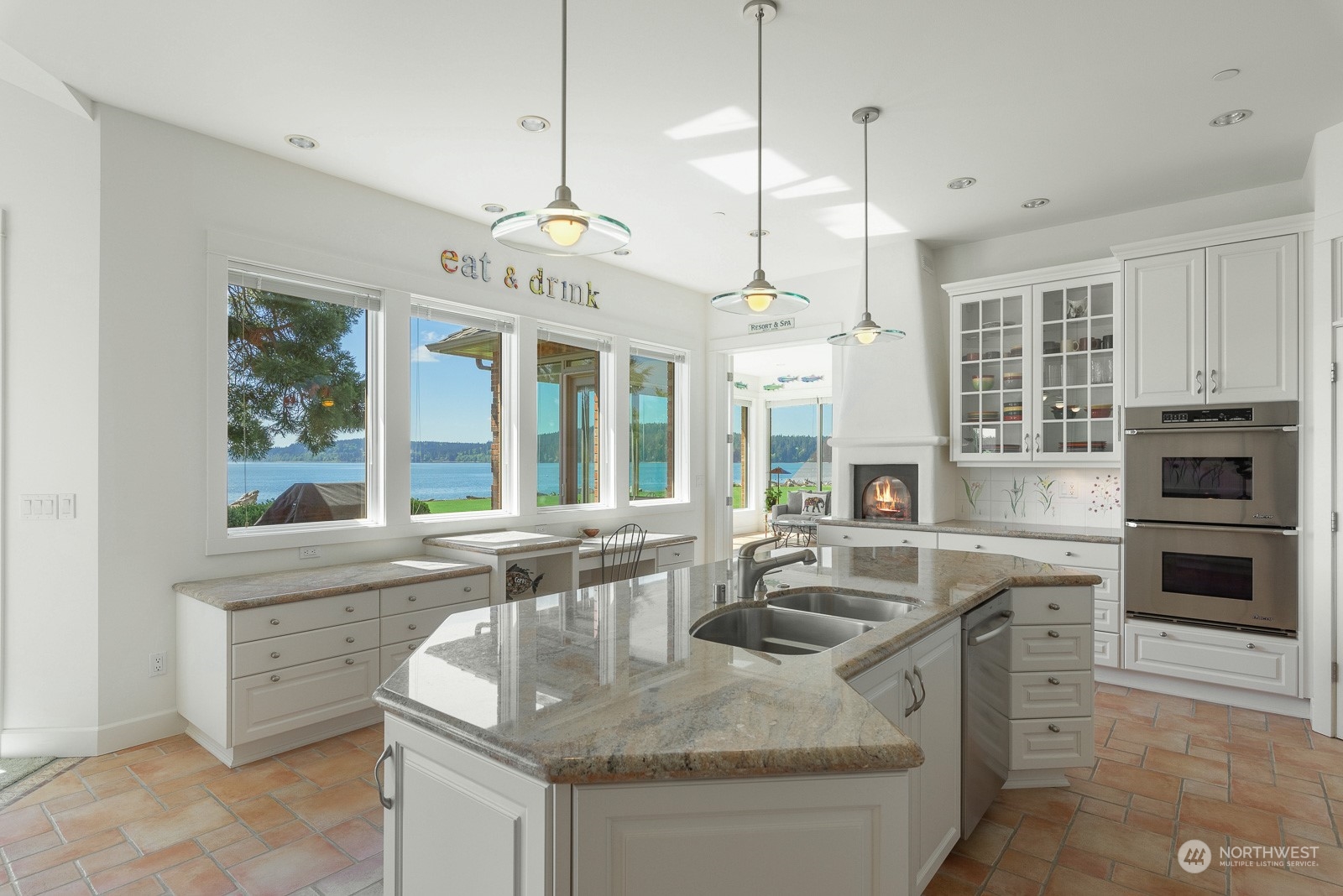 14899 Gibralter Road Anacortes, WA 98221 - Photo 10 of 40 Gallery Image 10
