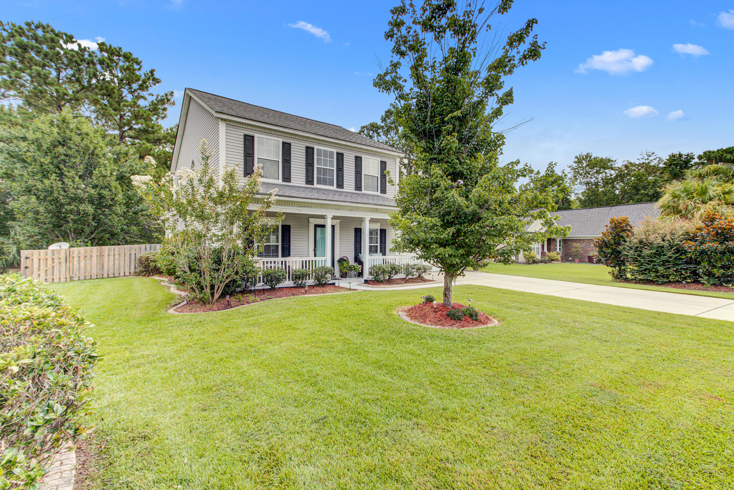 9403 Harroway Road Summerville, SC 29485 - Photo 3 of 39 9430 Harroway Rd, Summerville SC (1)