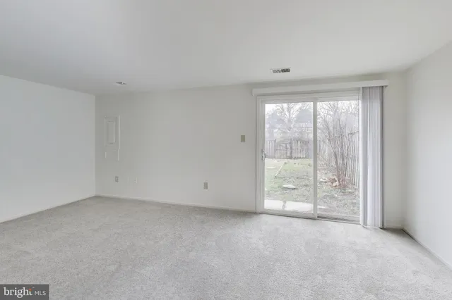 $3,000 | 18 Indian Hills Court, Derwood, MD 20855