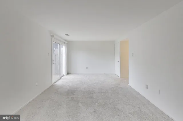 $3,000 | 18 Indian Hills Court, Derwood, MD 20855