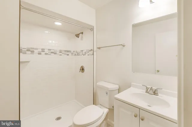 $3,000 | 18 Indian Hills Court, Derwood, MD 20855