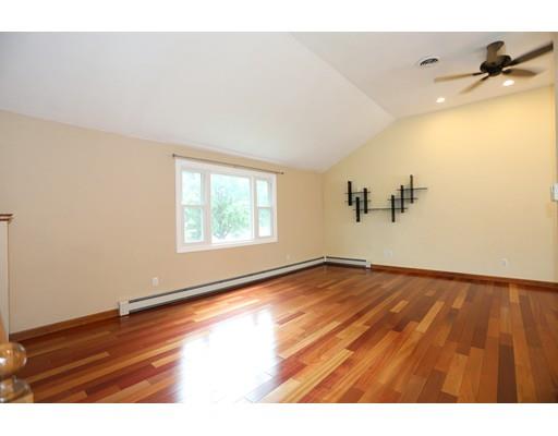 33 Frank Street Needham, MA 02494 - Photo 4 of 24 Gallery Image 4