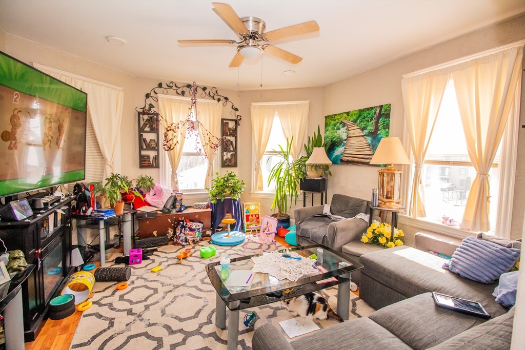 91 Stanton Street Worcester, MA 01605 - Photo 15 of 28