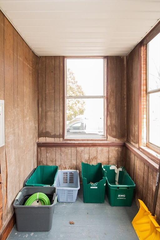 91 Stanton Street Worcester, MA 01605 - Photo 21 of 28