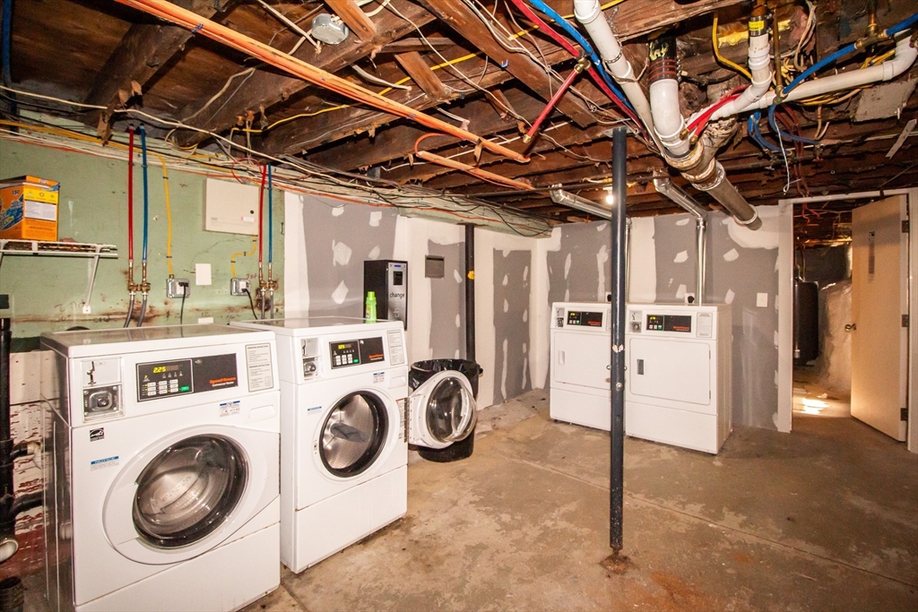 91 Stanton Street Worcester, MA 01605 - Photo 22 of 28