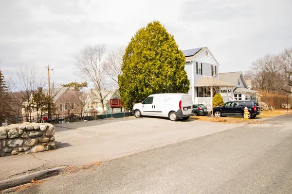 $695,000 | 91 Stanton Street, Worcester, MA 01605