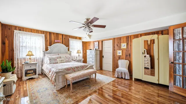 $549,900 | 21193 Bermuda Drive, Abingdon, VA 24211