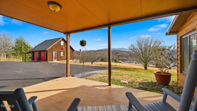 $549,900 | 21193 Bermuda Drive, Abingdon, VA 24211