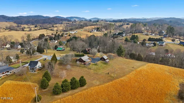 $549,900 | 21193 Bermuda Drive, Abingdon, VA 24211