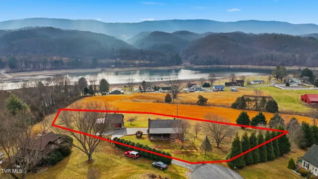 $549,900 | 21193 Bermuda Drive, Abingdon, VA 24211