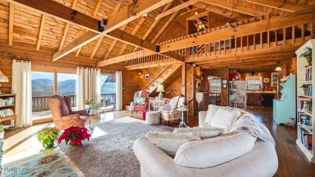 $549,900 | 21193 Bermuda Drive, Abingdon, VA 24211