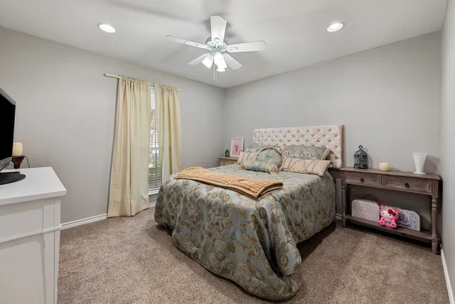 $325,000 | 236 Golfview Drive North, Normangee, TX 77871