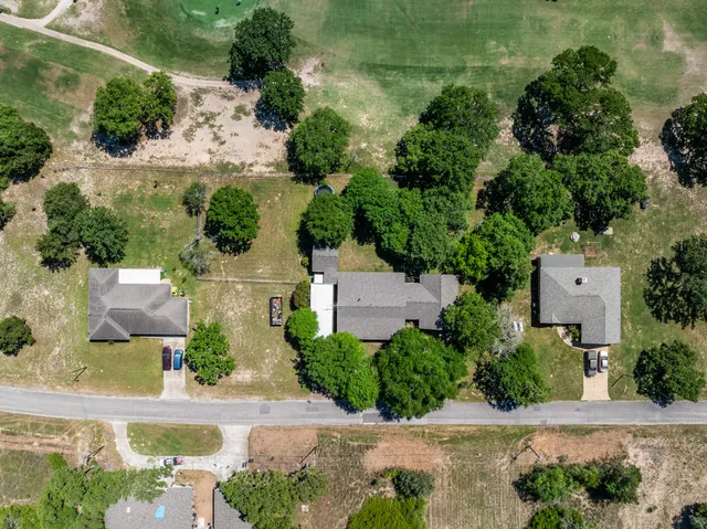 $325,000 | 236 Golfview Drive North, Normangee, TX 77871
