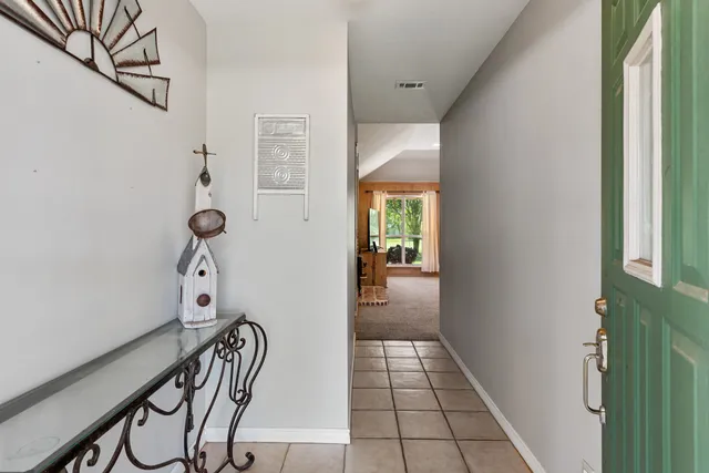 $325,000 | 236 Golfview Drive North, Normangee, TX 77871