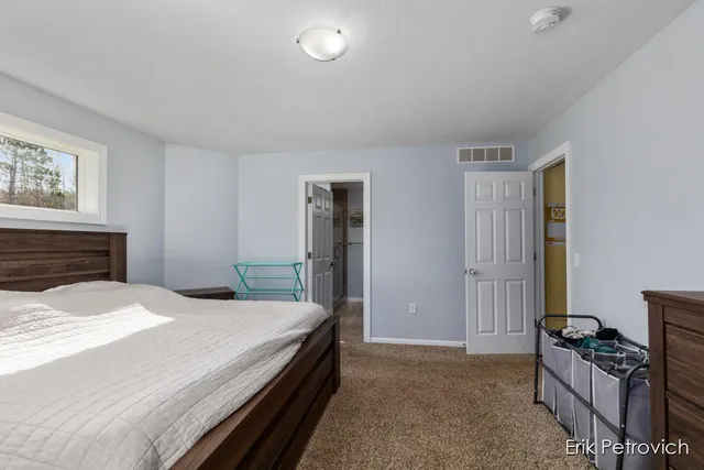 $460,000 | 581 Cumings Court Northwest, Sparta, MI 49345