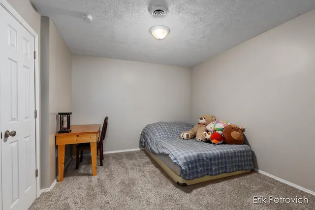 $460,000 | 581 Cumings Court Northwest, Sparta, MI 49345