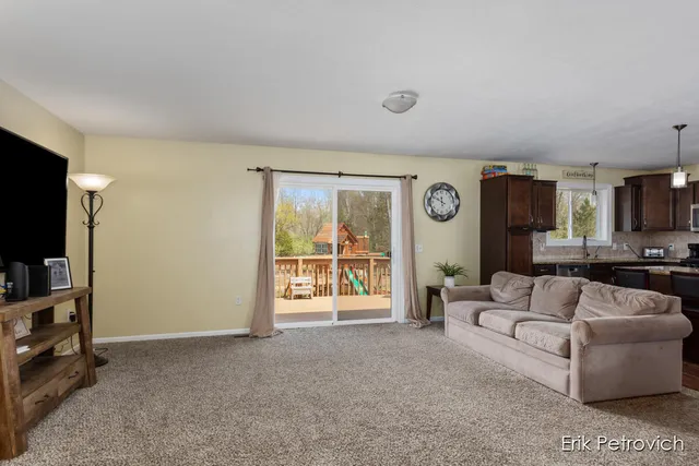 $460,000 | 581 Cumings Court Northwest, Sparta, MI 49345