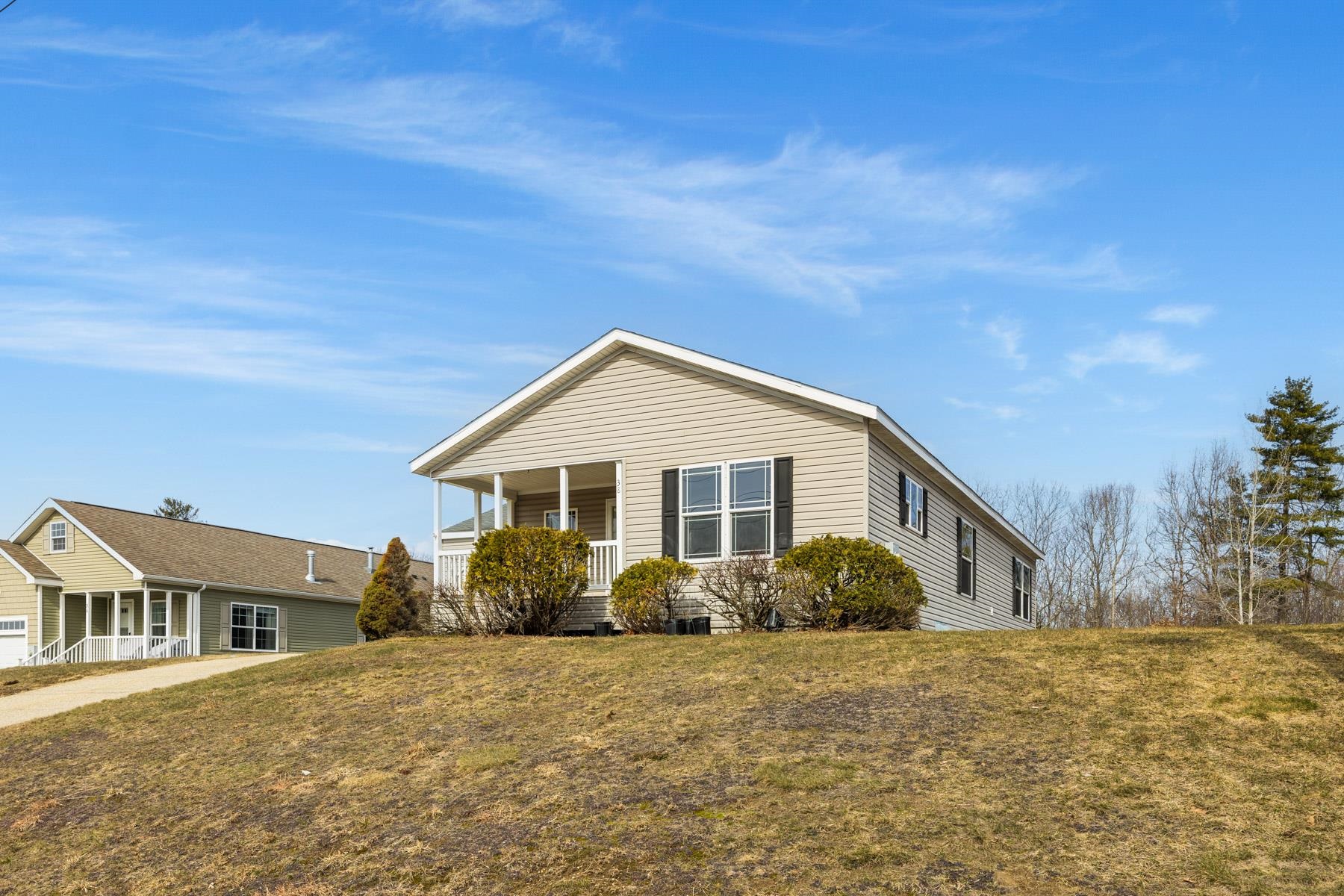 38 Tarah Way Fremont, NH 03044 - Photo 3 of 26