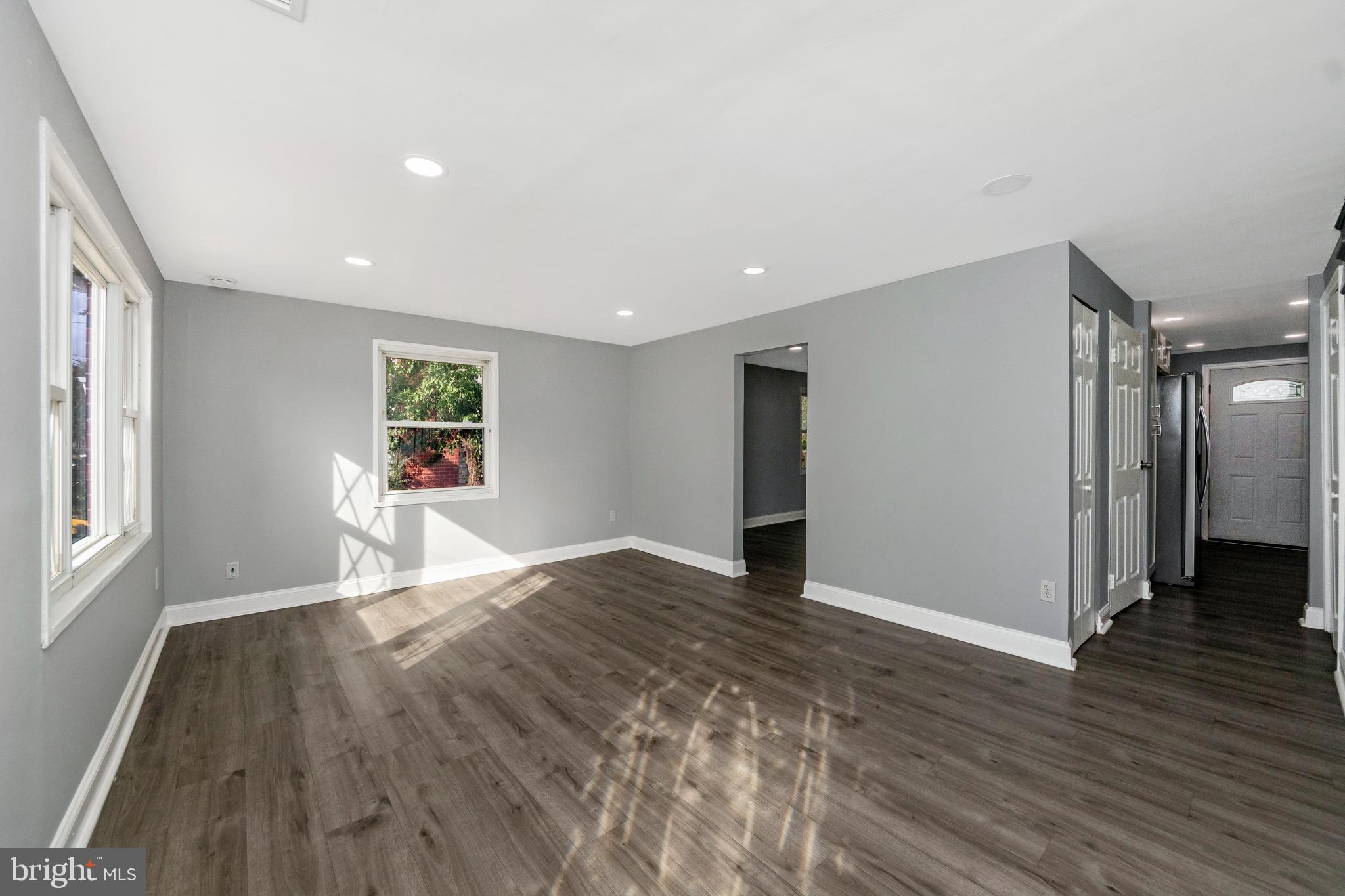 7702 Burnside Road Landover, MD 20785 - Photo 4 of 52