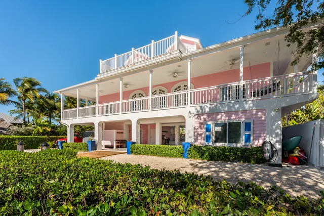 $2,995,000 | 415 Palm Drive, Islamorada, FL 33036