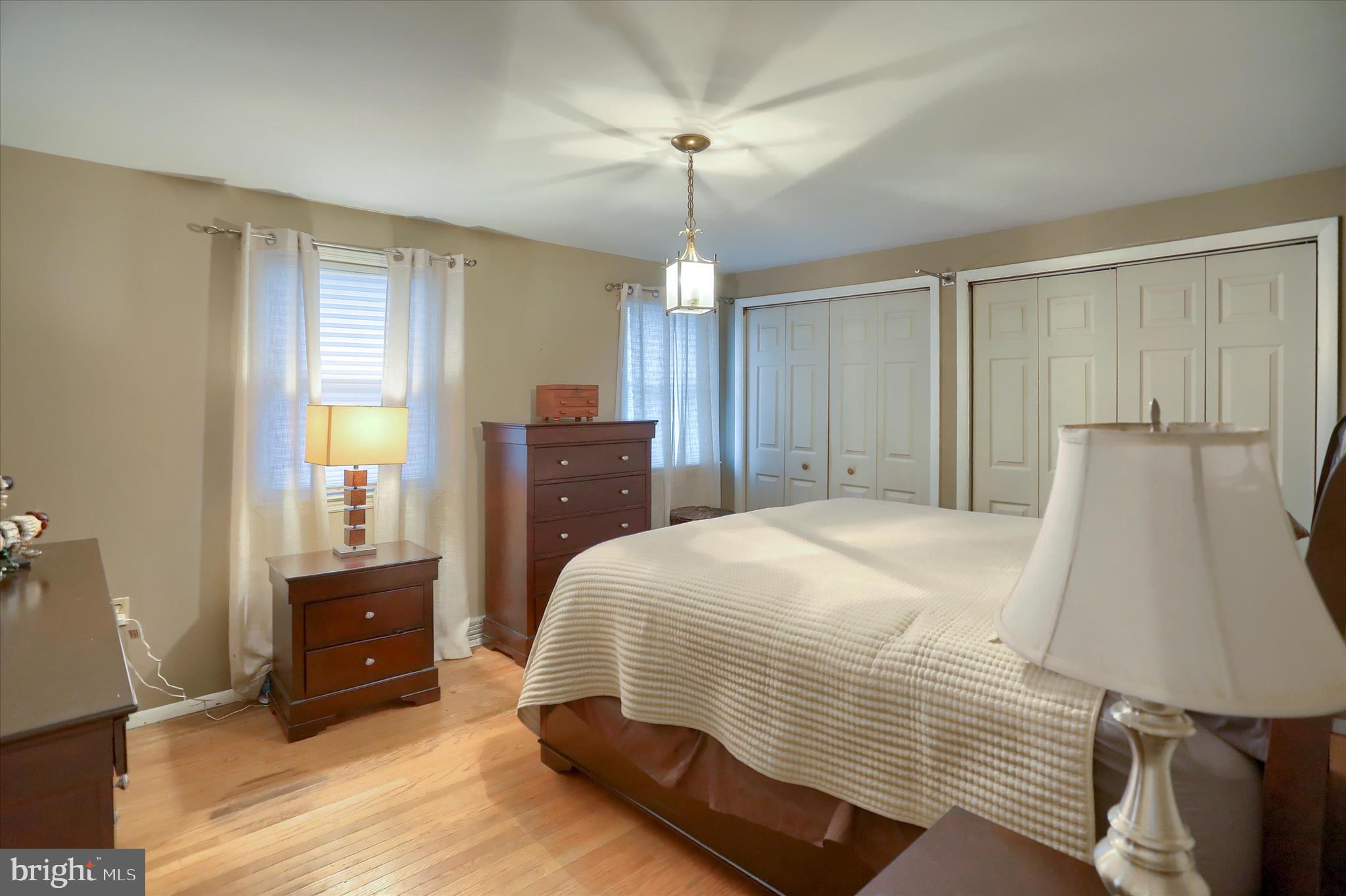 29 Arlene Street Harrisburg, PA 17112 - Photo 18 of 32 a bedroom with a bed and a dresser