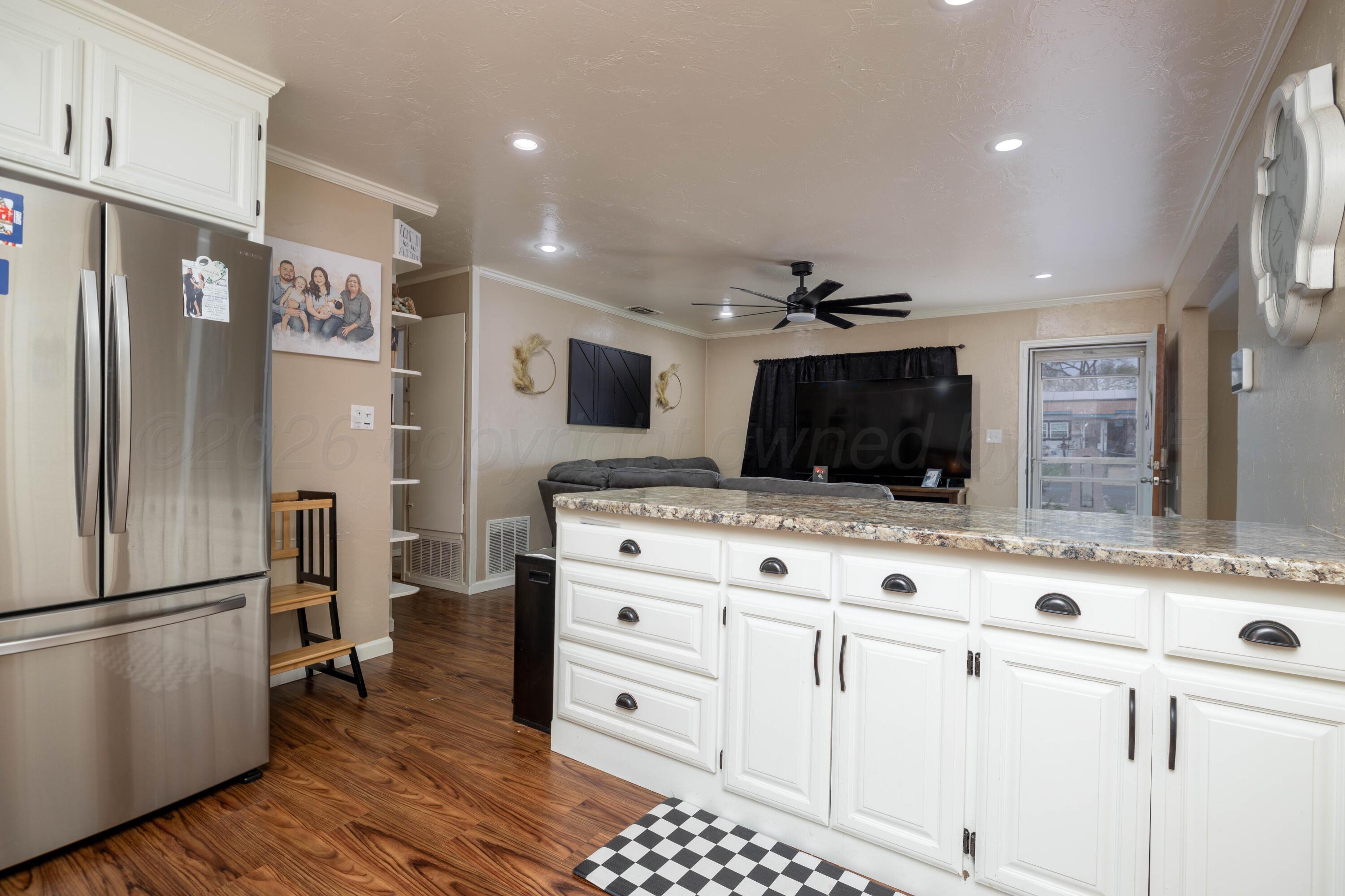 5017 Bowie Street Amarillo, TX 79110 - Photo 13 of 27 5017 Bowie-22