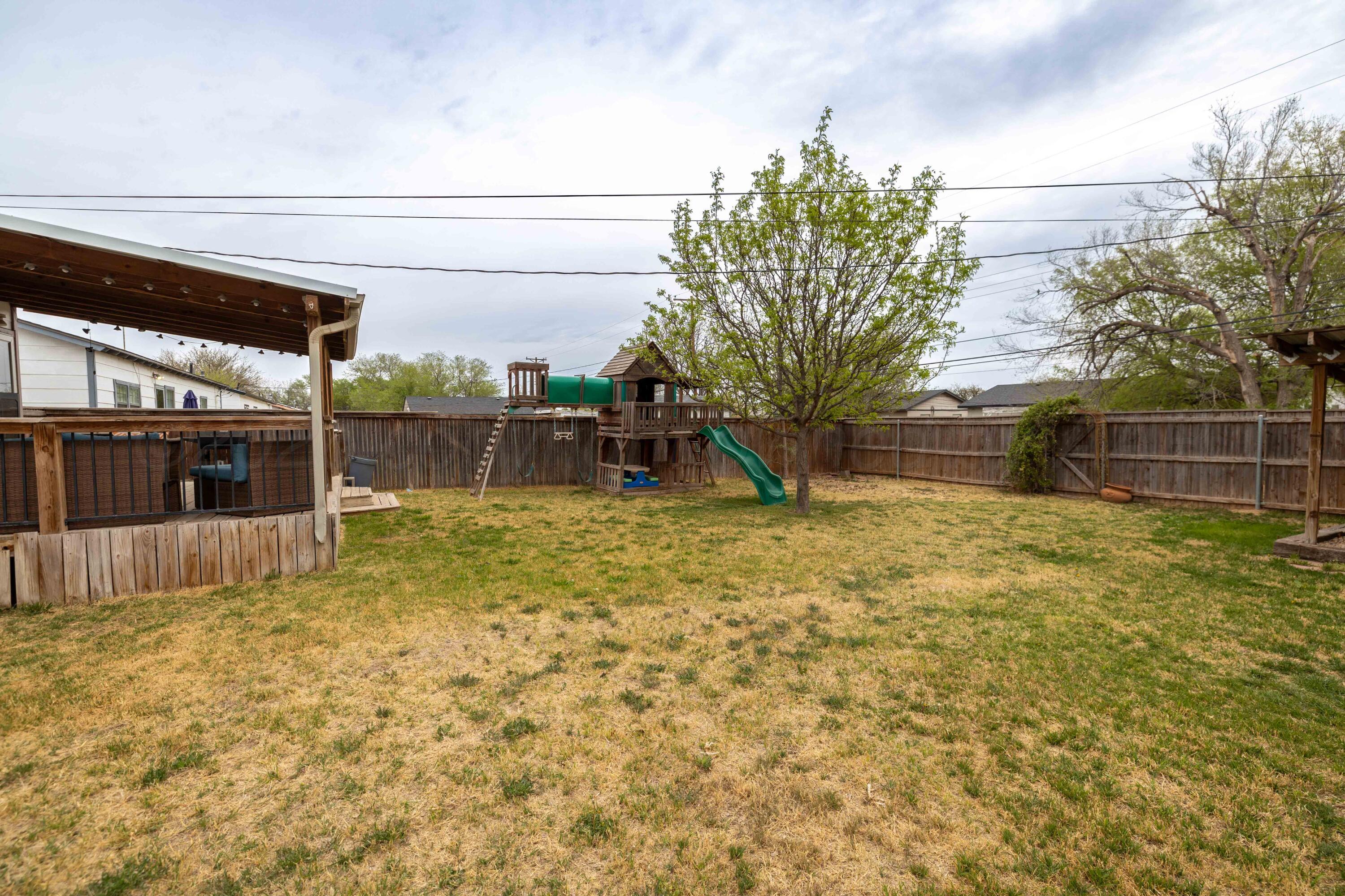 5017 Bowie Street Amarillo, TX 79110 - Photo 6 of 27 5017 Bowie-10