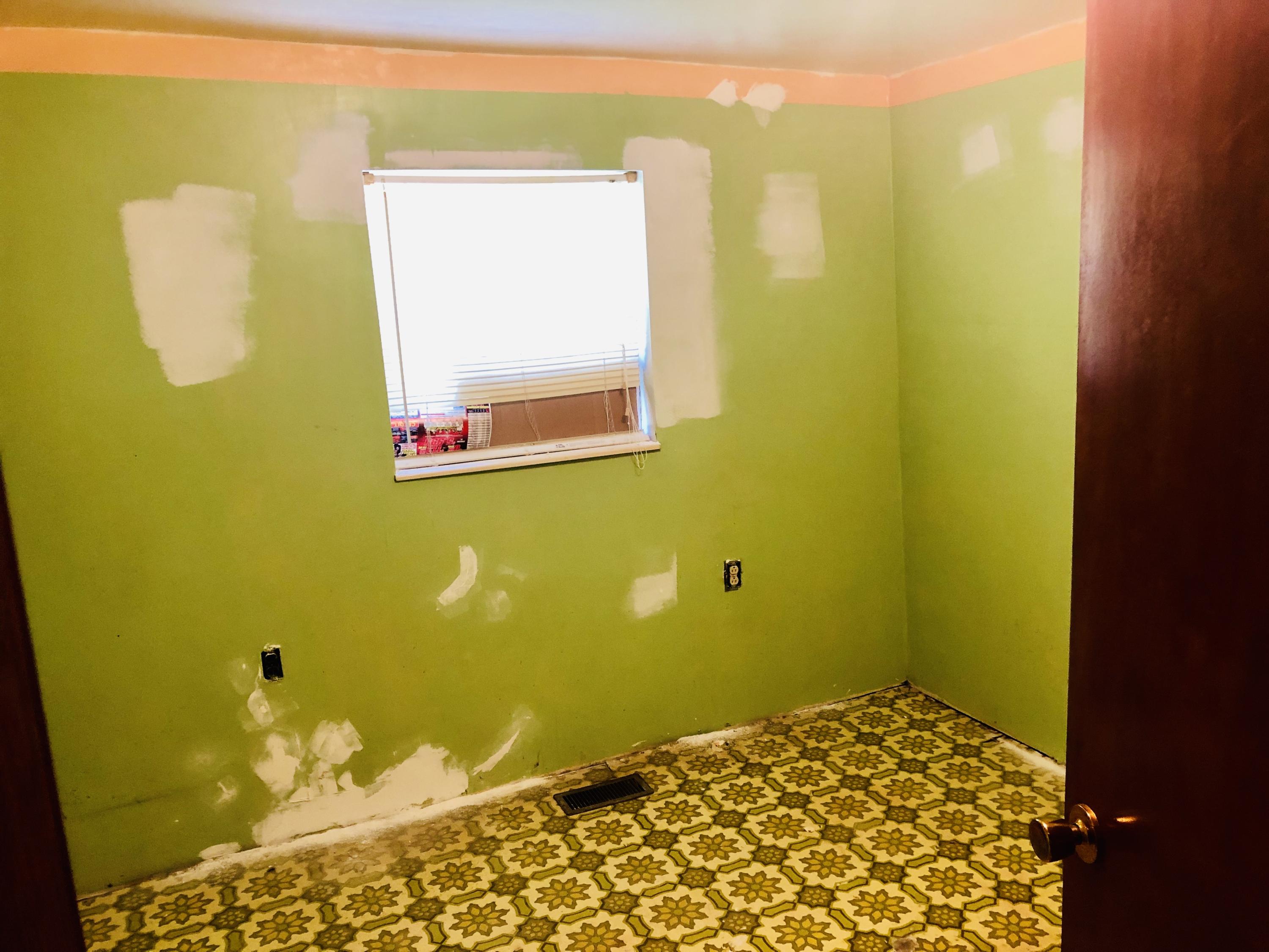 104 Loop Hollow Road New Tazewell, TN 37825 - Photo 22 of 22 Original bedroom (1 of 3)