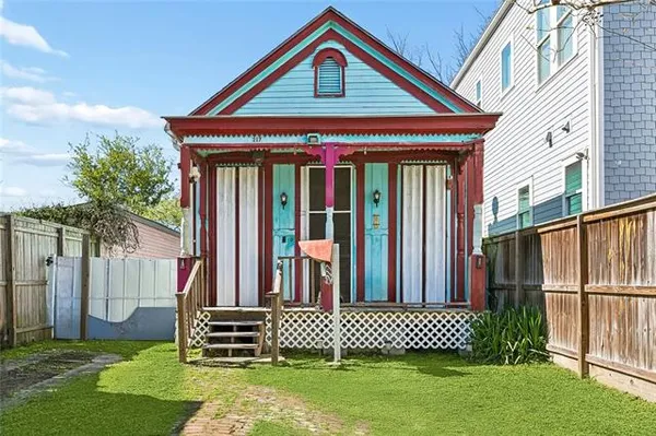 $185,000 | 217 North Miro Street, New Orleans, LA 70119