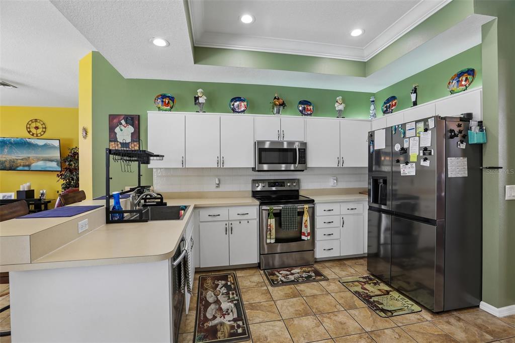 3542 Conifer Loop Spring Hill, FL 34609 - Photo 6 of 39