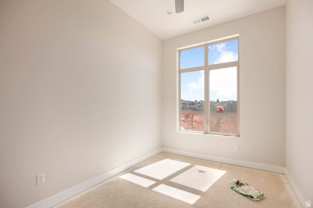 22 East Luften Street Washington, UT 84780 - Photo 8 of 42