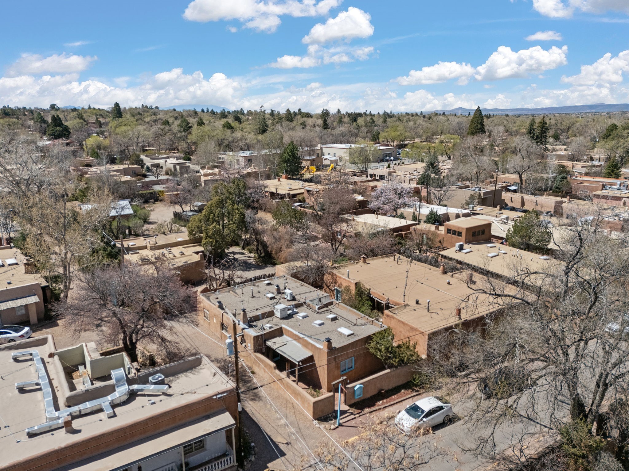 634 Canyon Road Santa Fe, NM 87501 - Photo 45 of 53